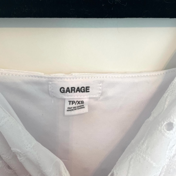 Garage white eyelet white tie crop top - Picture 2 of 2